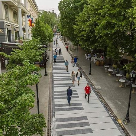 In The Heart Of The City Chişinǎu Buitenkant foto